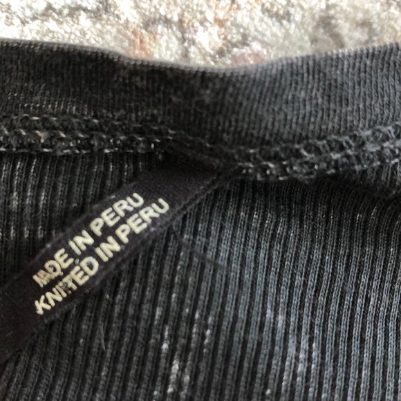 Guess tee - Picture 8 of 9